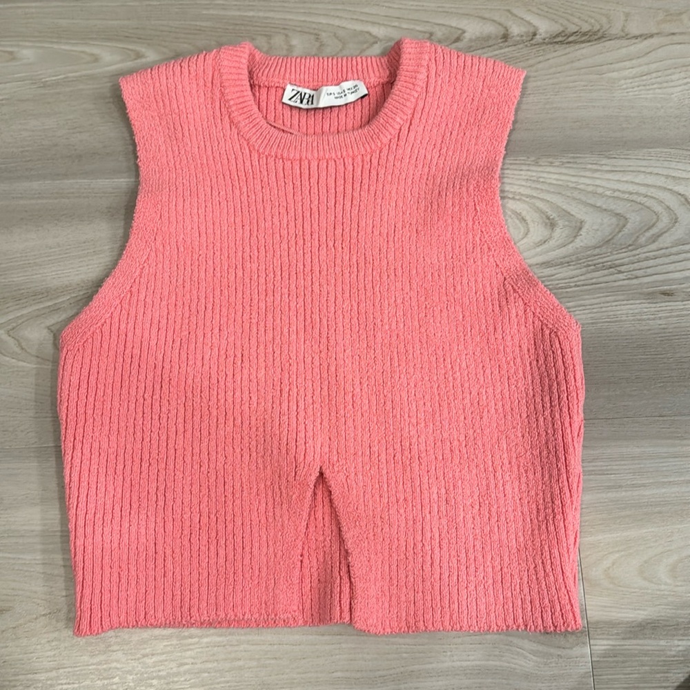 Zara pink sleeveless crop top